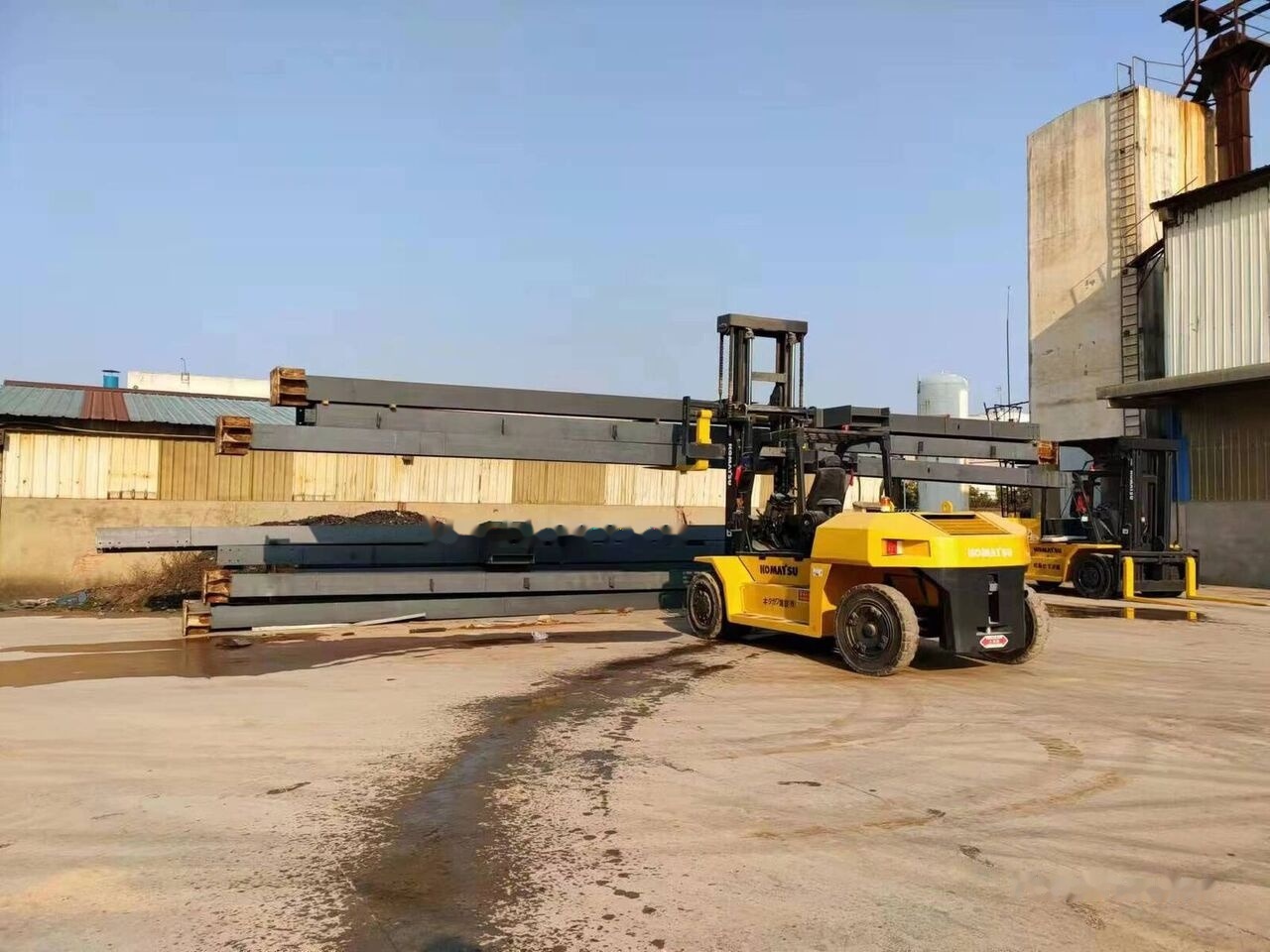 Komatsu FD150 - Diesel forklift: picture 3 Komatsu FD150 - Diesel forklift: picture 3