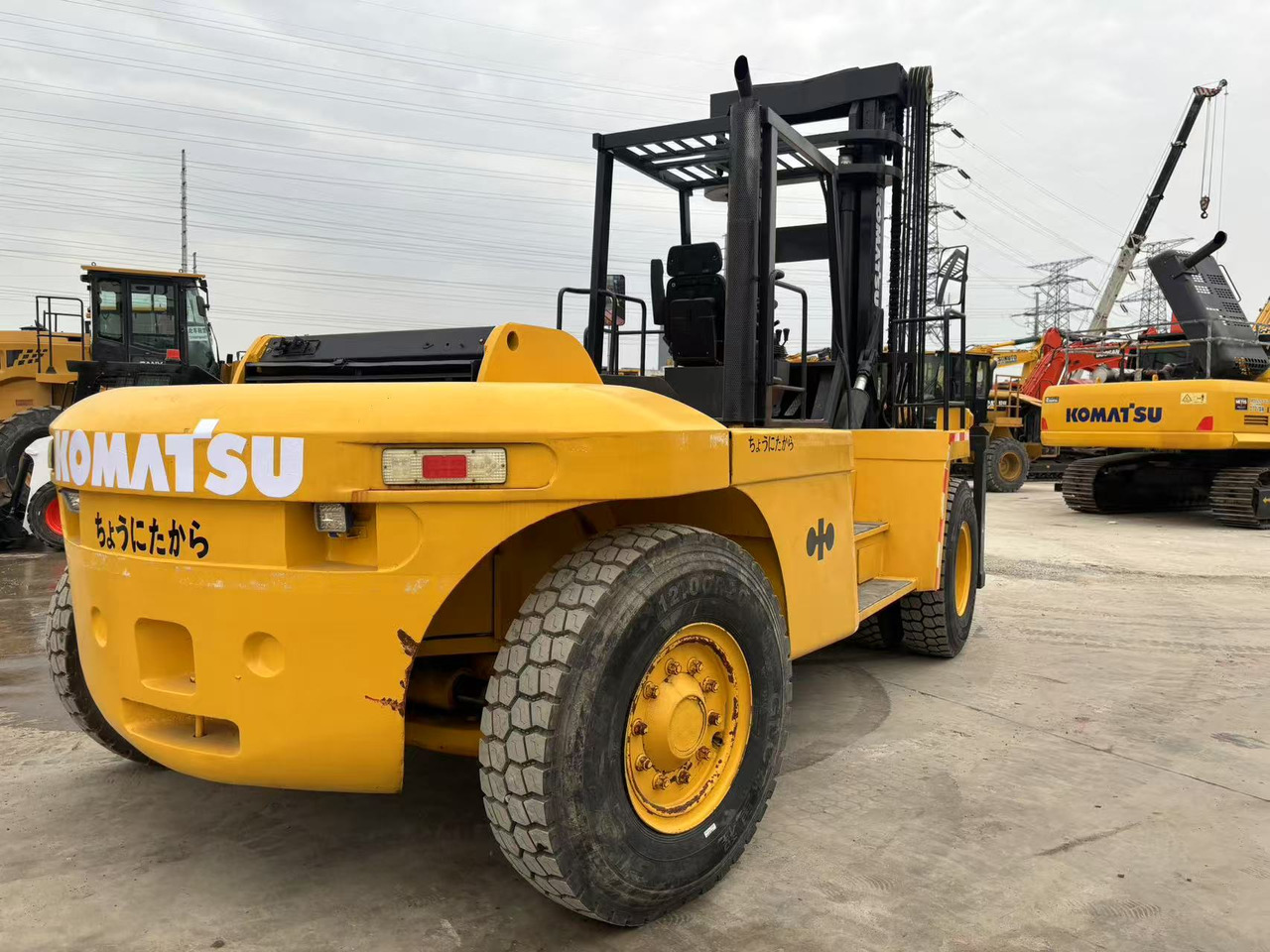 Komatsu FD200 - Diesel forklift: picture 4 Komatsu FD200 - Diesel forklift: picture 4