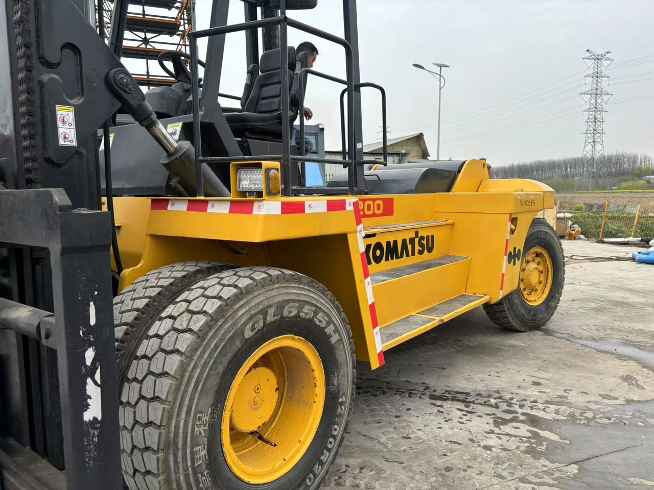 Komatsu FD200 - Diesel forklift: picture 2 Komatsu FD200 - Diesel forklift: picture 2