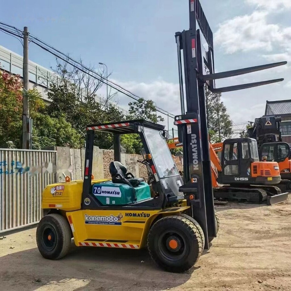 Komatsu FD70-7 - Diesel forklift: picture 4 Komatsu FD70-7 - Diesel forklift: picture 4