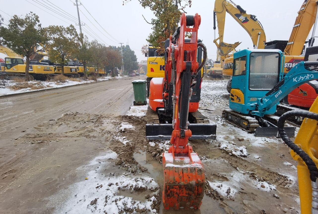 Kubota U30 - Mini excavator: picture 3 Kubota U30 - Mini excavator: picture 3