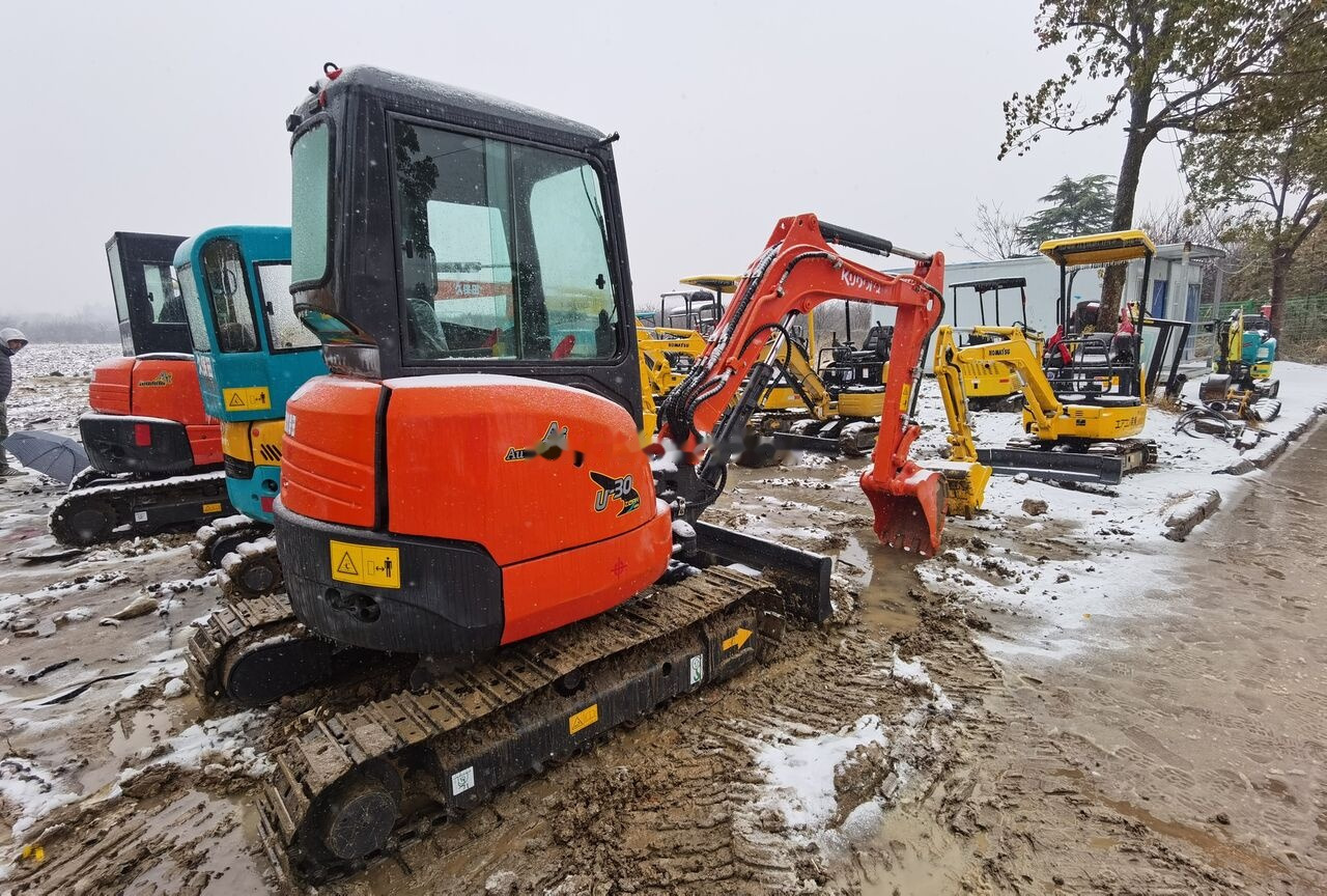 Kubota U30 - Mini excavator: picture 2 Kubota U30 - Mini excavator: picture 2