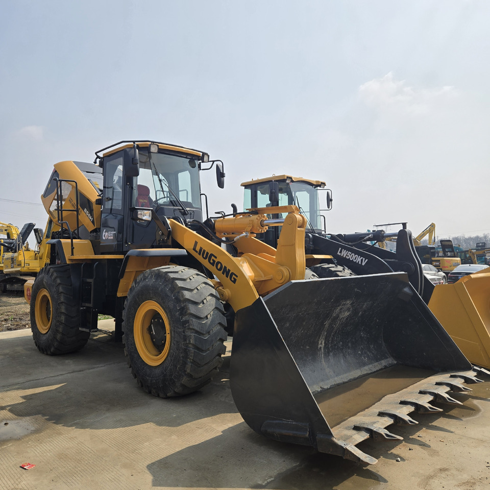 LIUGONG CLG856H - Crawler loader: picture 1 LIUGONG CLG856H - Crawler loader: picture 1