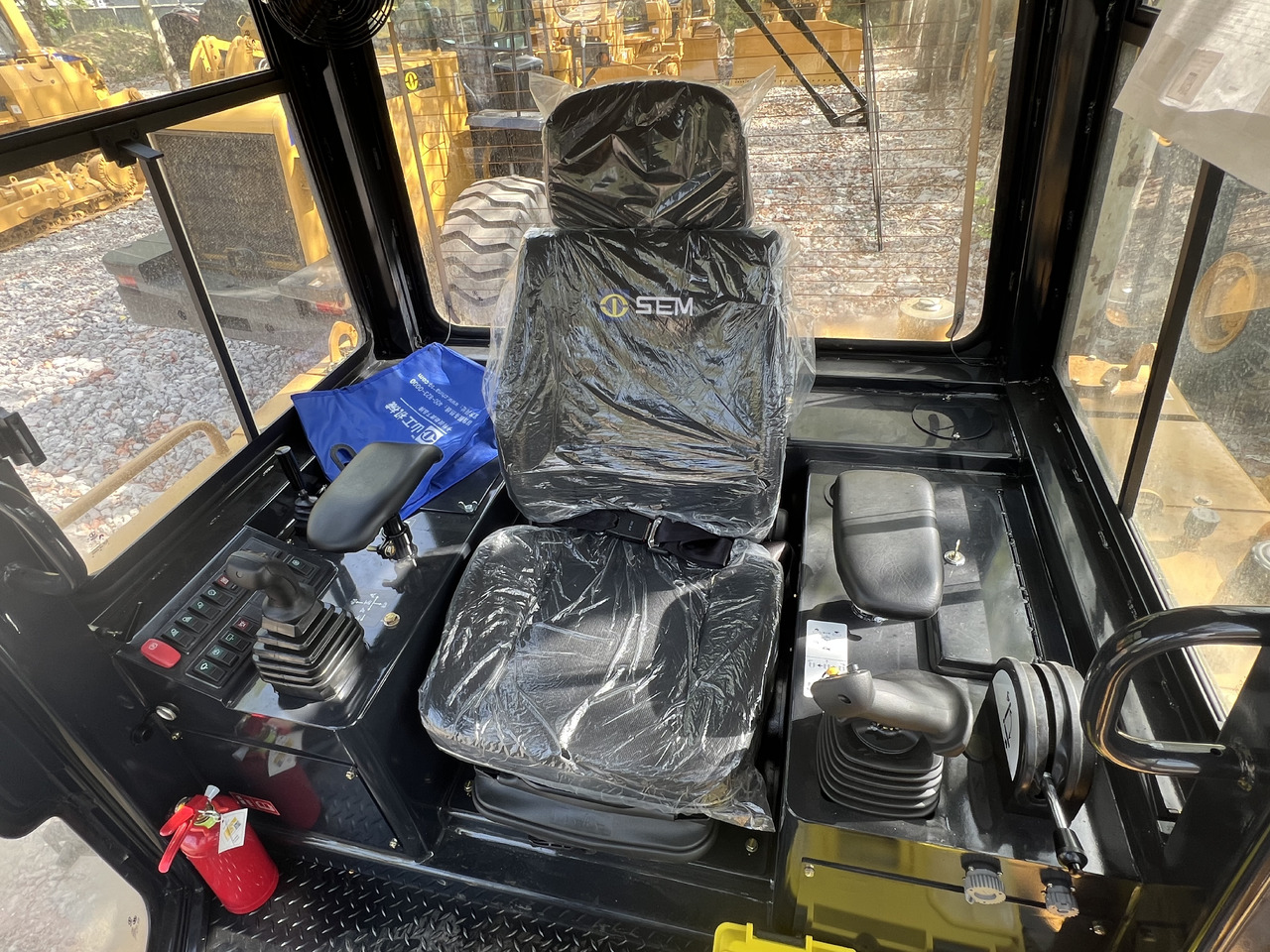 SEM SEM822D - Bulldozer: picture 2 SEM SEM822D - Bulldozer: picture 2