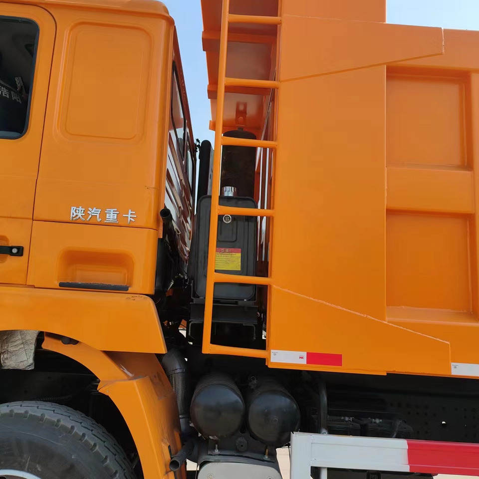 Lease a SHACMAN F3000 SHACMAN F3000: picture 9