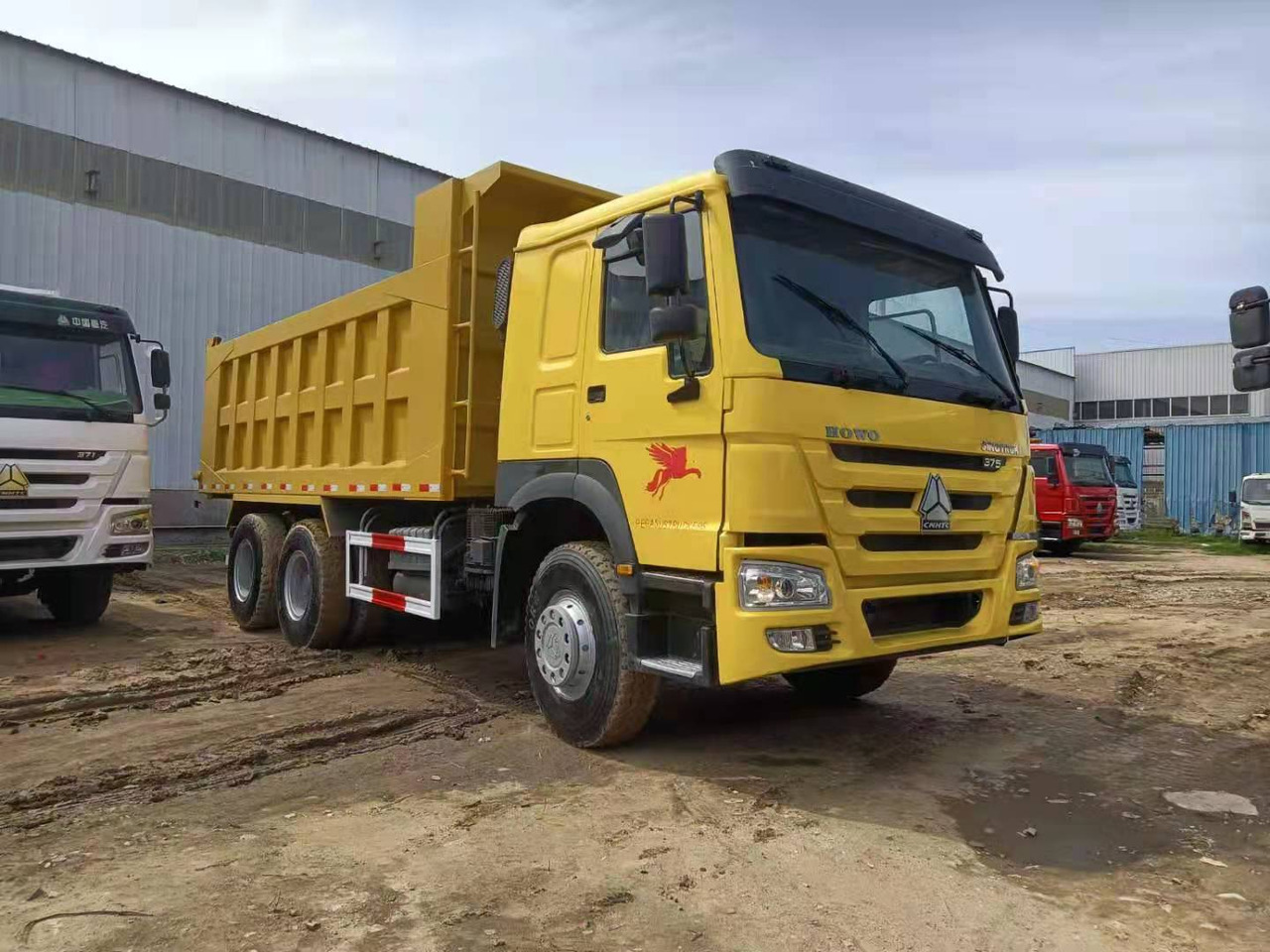 SINOTRUK HOWO - Tipper: picture 5 SINOTRUK HOWO - Tipper: picture 5