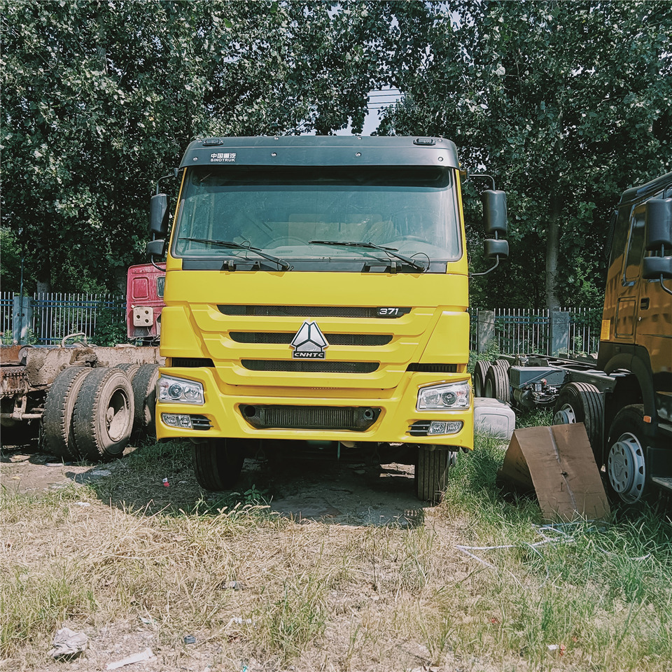 SINOTRUK Howo - Tipper: picture 5 SINOTRUK Howo - Tipper: picture 5