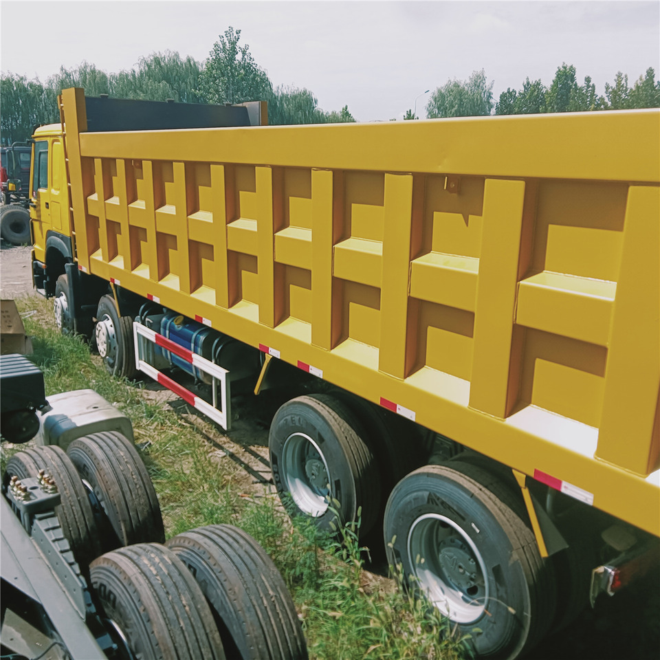 SINOTRUK Howo - Tipper: picture 4 SINOTRUK Howo - Tipper: picture 4
