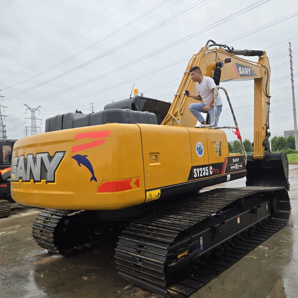 Crawler excavator Sany SY235C: picture 13