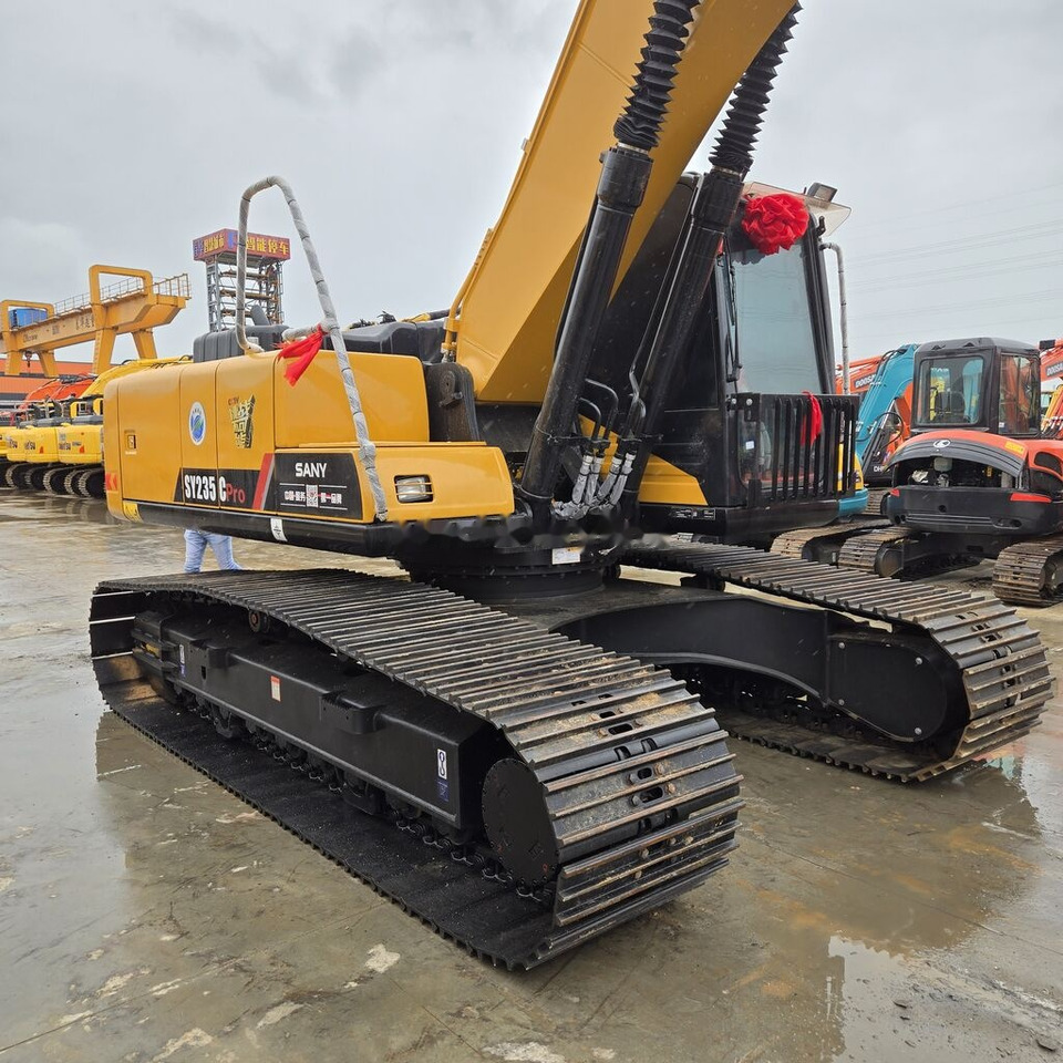 Crawler excavator Sany SY235C: picture 11