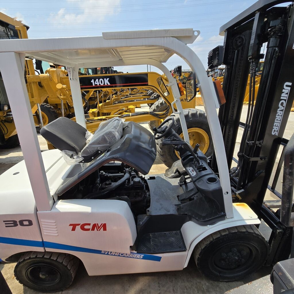 TCM FD30 - Diesel forklift: picture 2 TCM FD30 - Diesel forklift: picture 2