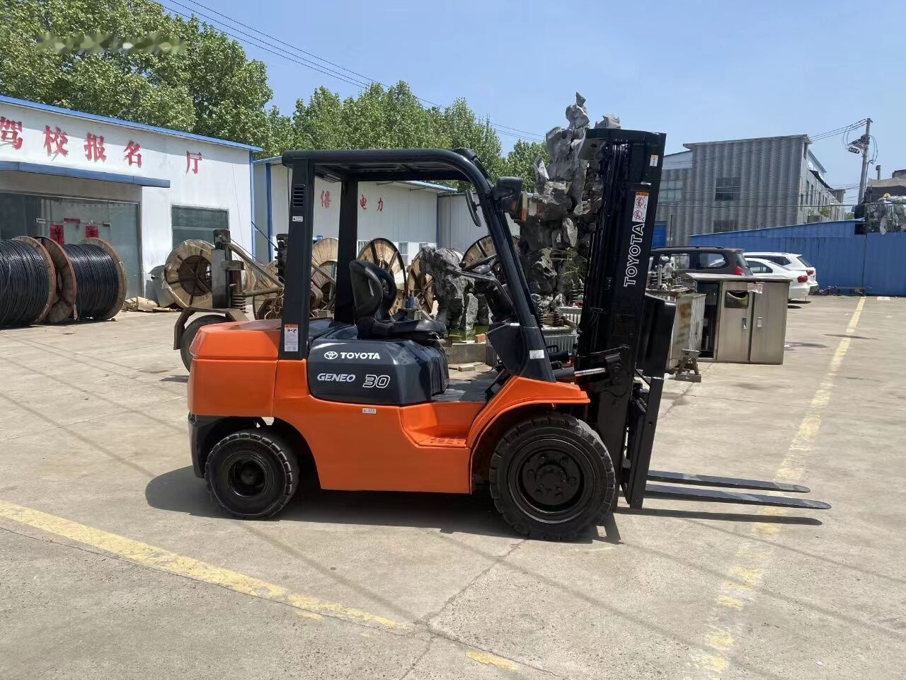 LPG forklift Toyota FD30: picture 6