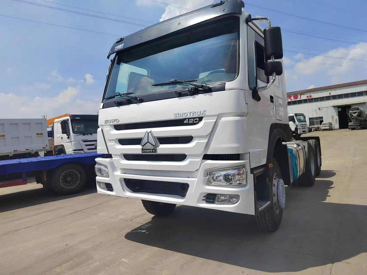 SINOTRUK HOWO trailer head - Tractor unit: picture 1 SINOTRUK HOWO trailer head - Tractor unit: picture 1