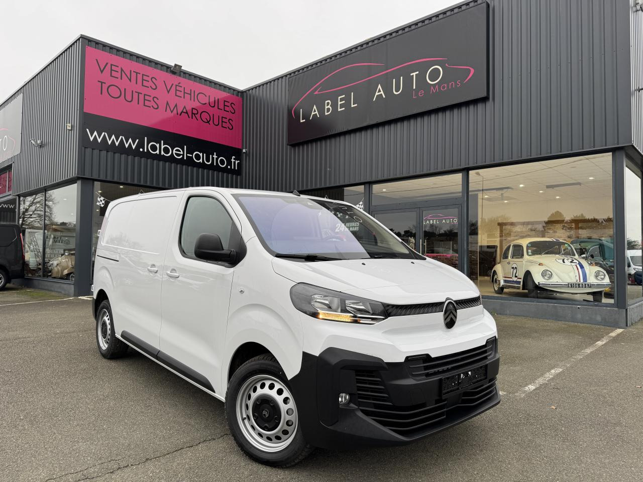 CITROEN Jumpy M 2.0 BlueHDi - 145 S&S - BV EAT8 III FOURGON . PHASE 2 - Panel van: picture 5 CITROEN Jumpy M 2.0 BlueHDi - 145 S&S - BV EAT8 III FOURGON . PHASE 2 - Panel van: picture 5