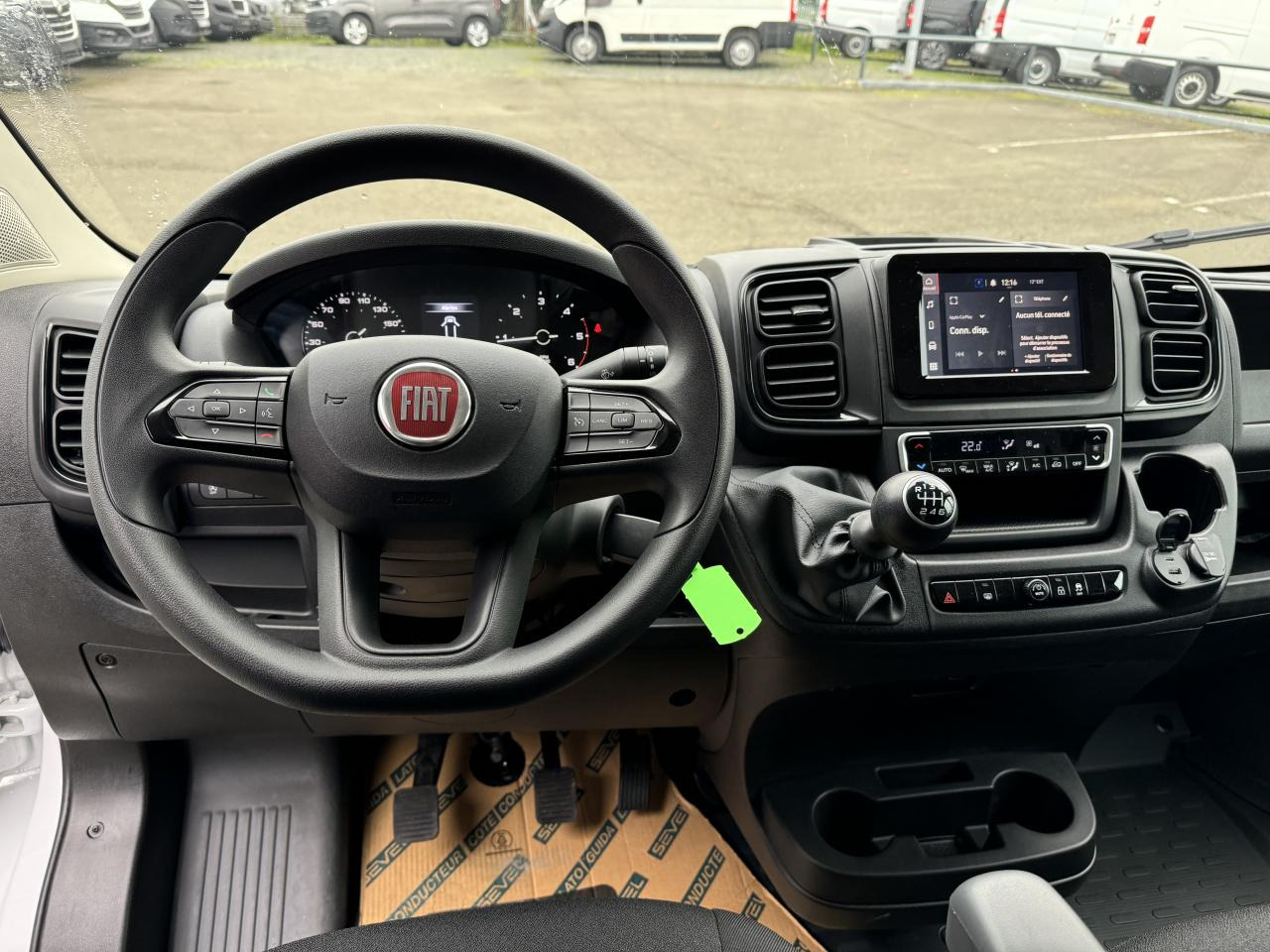 FIAT Ducato Tôlé 3.3 M H2 2.2 - 140 S&S III FOURGON TOLE Fourgon Tôlé 3.3 - Panel van: picture 3 FIAT Ducato Tôlé 3.3 M H2 2.2 - 140 S&S III FOURGON TOLE Fourgon Tôlé 3.3 - Panel van: picture 3