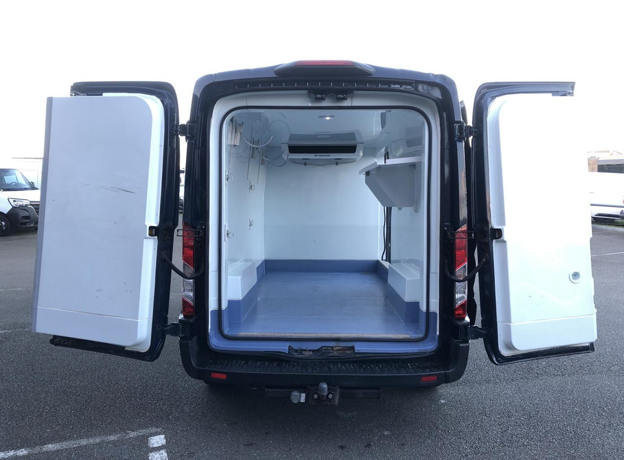 FORD Transit 350 L3H2 2.0 EcoBlue 130ch Frigorifique Ambiente - Panel van: picture 1 FORD Transit 350 L3H2 2.0 EcoBlue 130ch Frigorifique Ambiente - Panel van: picture 1