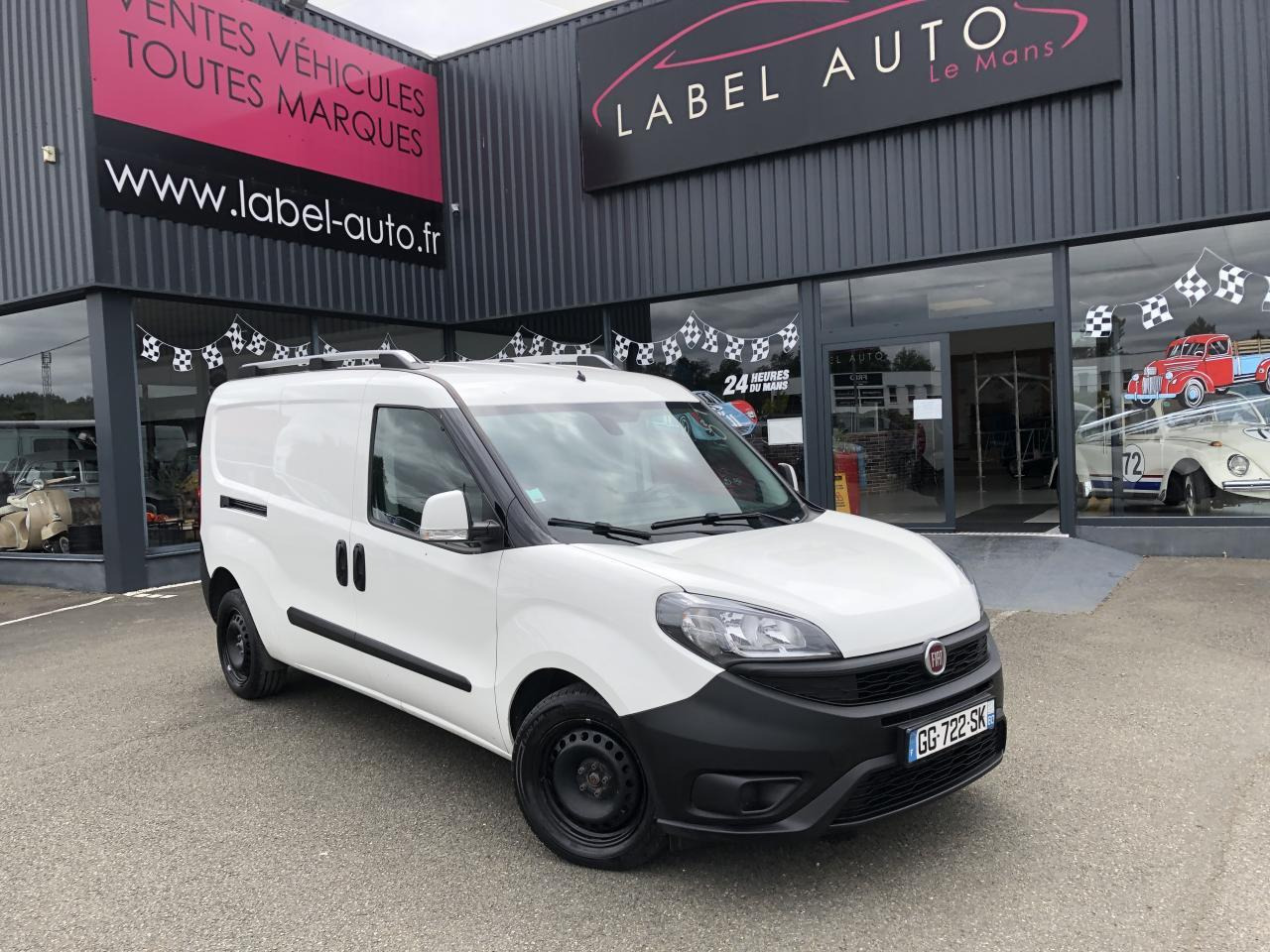 Fiat Doblo Cargo MAXI 1.6 MULTIJET 105CH 1005KG BUSINESS - Panel van: picture 1 Fiat Doblo Cargo MAXI 1.6 MULTIJET 105CH 1005KG BUSINESS - Panel van: picture 1