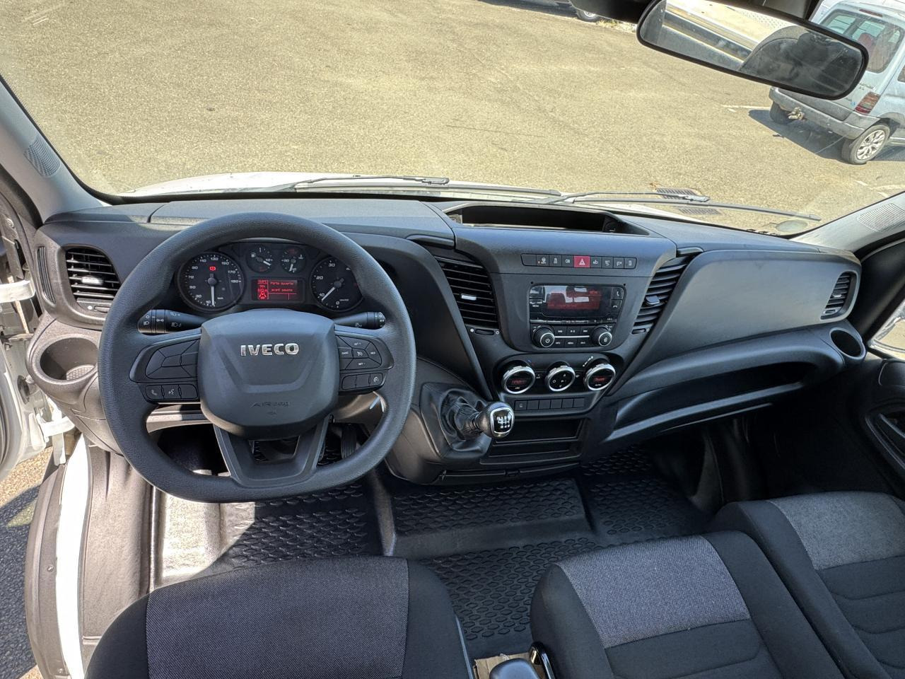 - Autotransporter truck: picture 4 - Autotransporter truck: picture 4