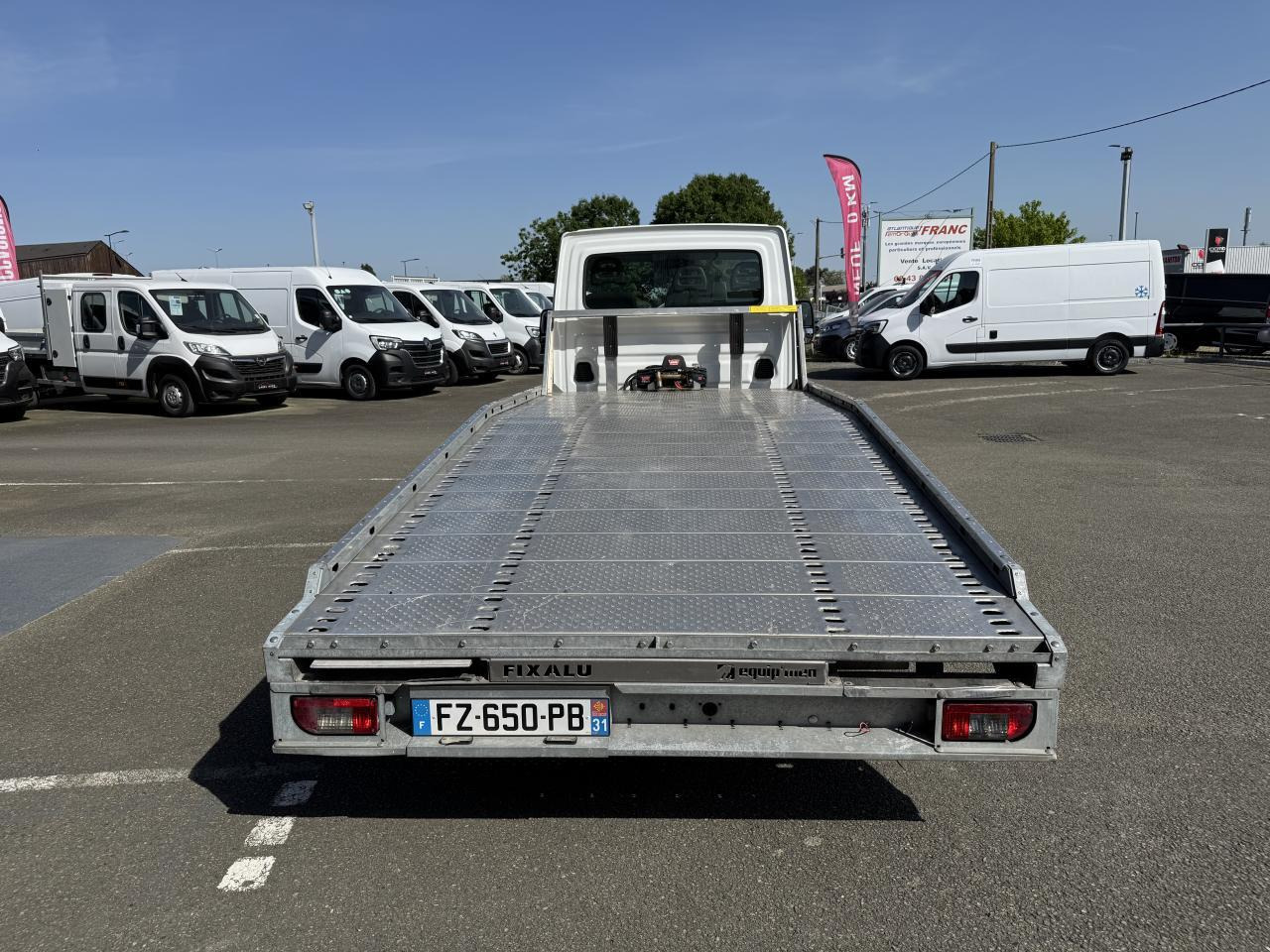 Iveco Daily IVECO PORTE VOITURE DEPANNEUSE 35 S 16 3L0 160 CH EMPATTEMENT 4100 PLATEAU FIX ALU EQUIP M - Autotransporter truck: picture 4 Iveco Daily IVECO PORTE VOITURE DEPANNEUSE 35 S 16 3L0 160 CH EMPATTEMENT 4100 PLATEAU FIX ALU EQUIP M - Autotransporter truck: picture 4