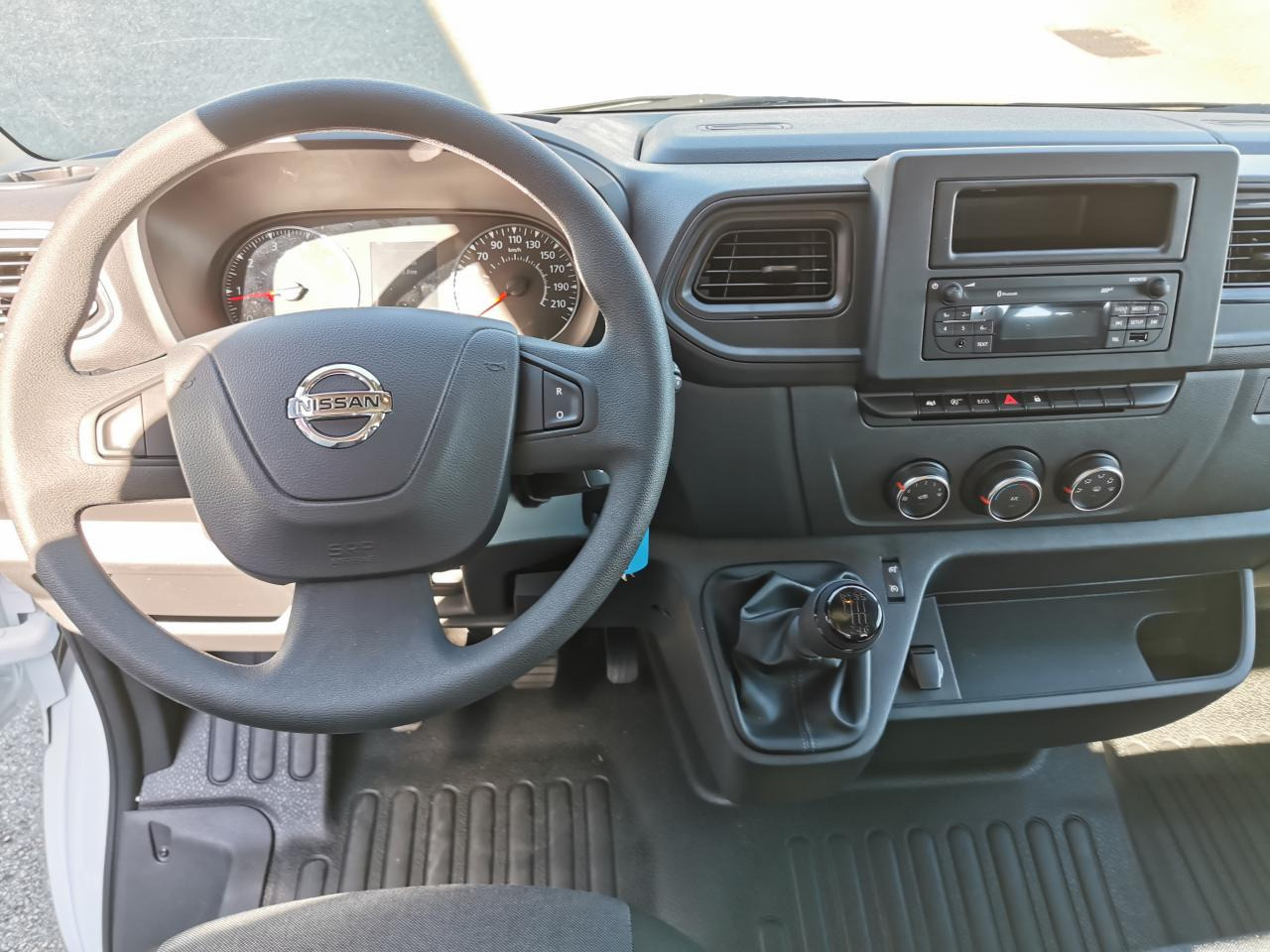 NISSAN Interstar Acenta 3.5t L3H1 2.3 dCi TT 165 - S/S II 2021 TRANSPORTS SPECIFIQUES Benne Scattolini + c - Tipper van: picture 5 NISSAN Interstar Acenta 3.5t L3H1 2.3 dCi TT 165 - S/S II 2021 TRANSPORTS SPECIFIQUES Benne Scattolini + c - Tipper van: picture 5