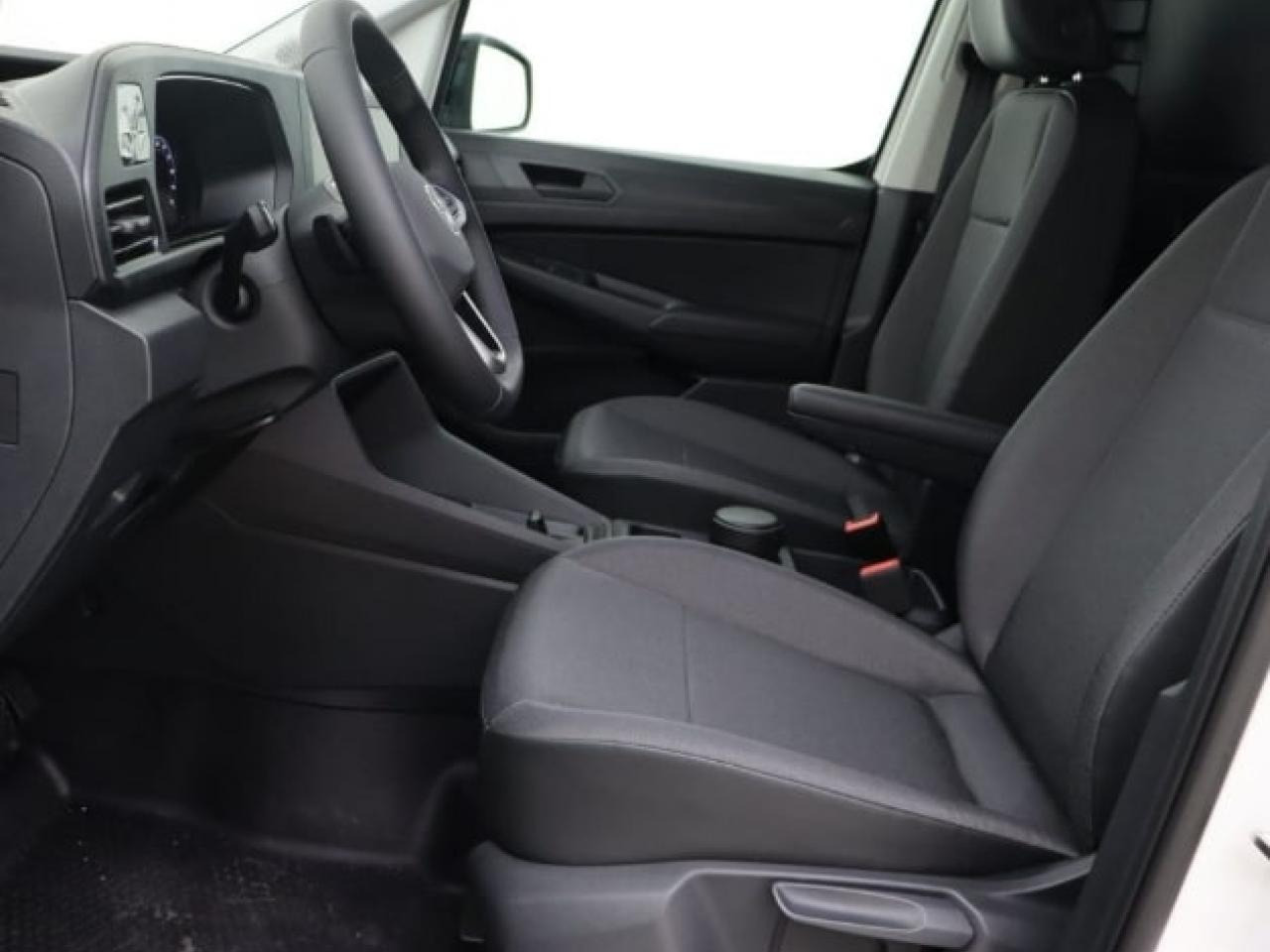 VOLKSWAGEN Caddy Cargo 2.0 16V TDI - 122 - BV DSG 7 2020 FOURGON Cargo Business - Panel van: picture 3 VOLKSWAGEN Caddy Cargo 2.0 16V TDI - 122 - BV DSG 7 2020 FOURGON Cargo Business - Panel van: picture 3