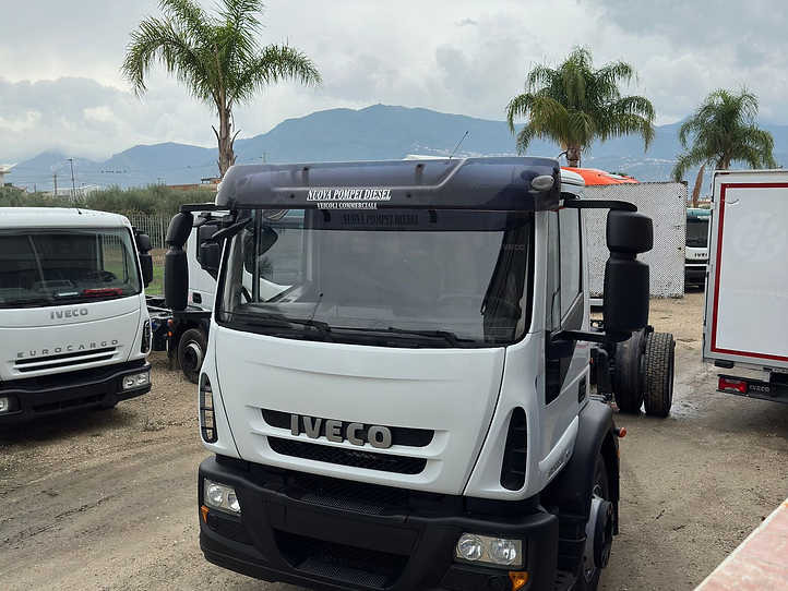 EUROCARGO 180 PASSO VARIABILE - Cab chassis truck: picture 5 EUROCARGO 180 PASSO VARIABILE - Cab chassis truck: picture 5