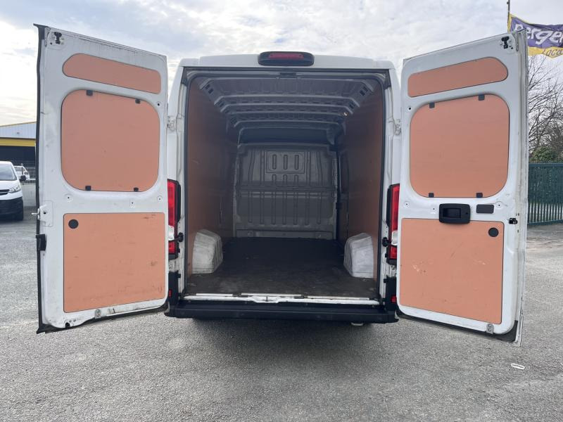 FIAT DUCATO XLH2 140CV - Panel van: picture 3 FIAT DUCATO XLH2 140CV - Panel van: picture 3