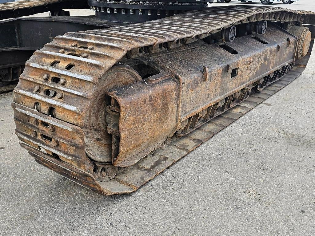 Crawler excavator CAT 330 CL: picture 11