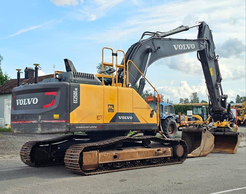 Volvo EC250 ENL - Crawler excavator: picture 5 Volvo EC250 ENL - Crawler excavator: picture 5