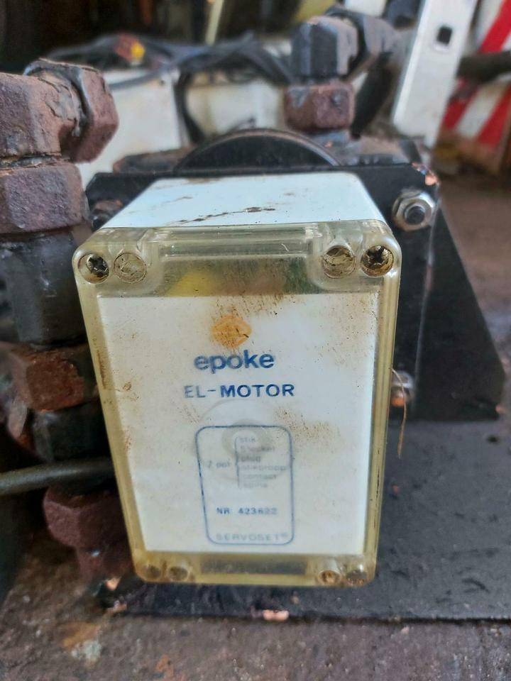 Epoke Salzstreuer Winterdienst Schneckenantrieb Steuerblock - Electrical system for Municipal/ Special vehicle: picture 2 Epoke Salzstreuer Winterdienst Schneckenantrieb Steuerblock - Electrical system for Municipal/ Special vehicle: picture 2