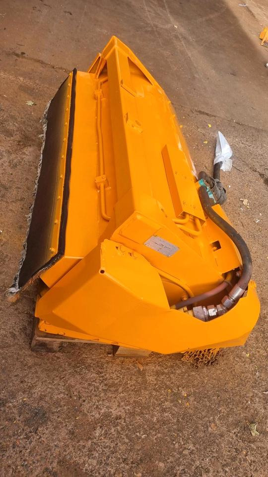 Gilbers Mulchkopf Mähkopf H12D Mähkorb Mulchmäher für Auslegemäher Böschungsmulcher Böschungsmäher Seitenmulcher Mähausleger Mulag Dücker - Flail mower/ Mulcher: picture 4 Gilbers Mulchkopf Mähkopf H12D Mähkorb Mulchmäher für Auslegemäher Böschungsmulcher Böschungsmäher Seitenmulcher Mähausleger Mulag Dücker - Flail mower/ Mulcher: picture 4