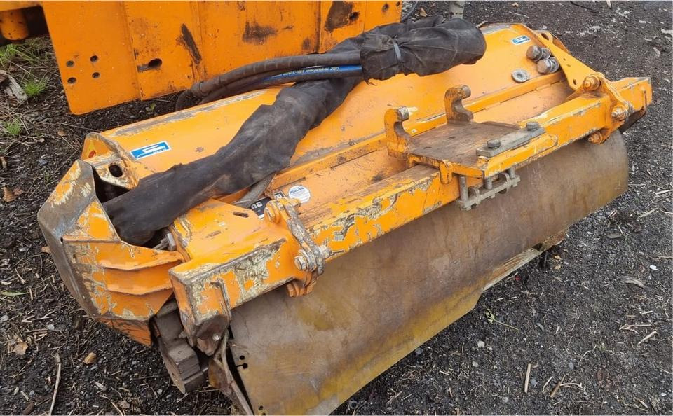 Mulag MK12 aus 2016 für Mähausleger FME MKM Böschungsmulcher Böschungsmäher Seitenmulcher Randstreifenmäher für Unimog U400 405 u 300 500 427 Dücker - Flail mower/ Mulcher: picture 1 Mulag MK12 aus 2016 für Mähausleger FME MKM Böschungsmulcher Böschungsmäher Seitenmulcher Randstreifenmäher für Unimog U400 405 u 300 500 427 Dücker - Flail mower/ Mulcher: picture 1