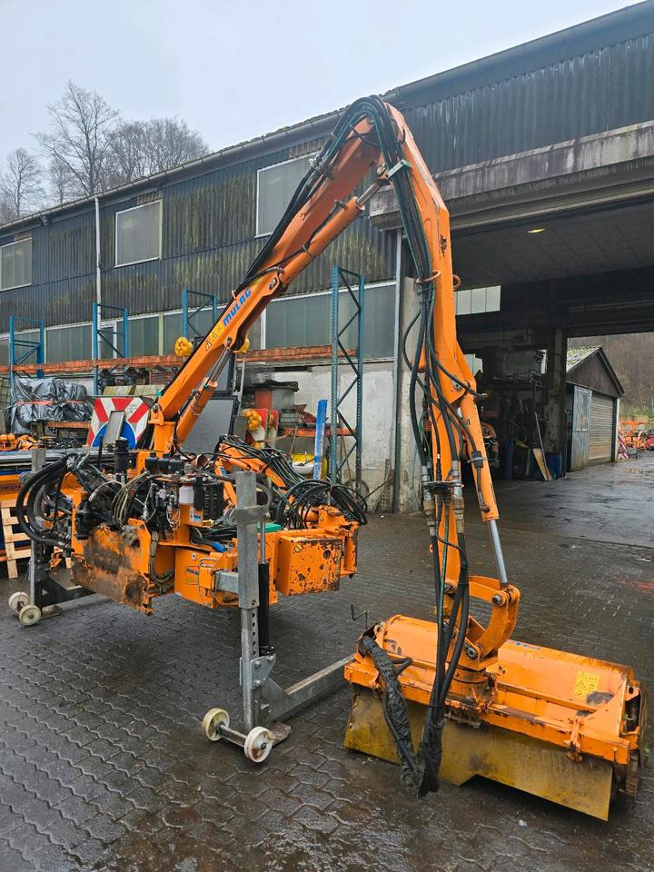 Mulag MKM 700 Böschungsmäher Böschungsmulcher FME für Unimog 405 U300 400 500 423 427 430 530 Dücker - Boom mower: picture 2 Mulag MKM 700 Böschungsmäher Böschungsmulcher FME für Unimog 405 U300 400 500 423 427 430 530 Dücker - Boom mower: picture 2