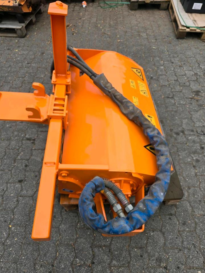 Mulag Mulchkopf MK-MSL Mähkorb Leitplankenmäher Mähausleger Böschungsmäher Böschungsmulcher Dücker Unimog 405 U300 400 500 427 423 530 - Flail mower: picture 4 Mulag Mulchkopf MK-MSL Mähkorb Leitplankenmäher Mähausleger Böschungsmäher Böschungsmulcher Dücker Unimog 405 U300 400 500 427 423 530 - Flail mower: picture 4