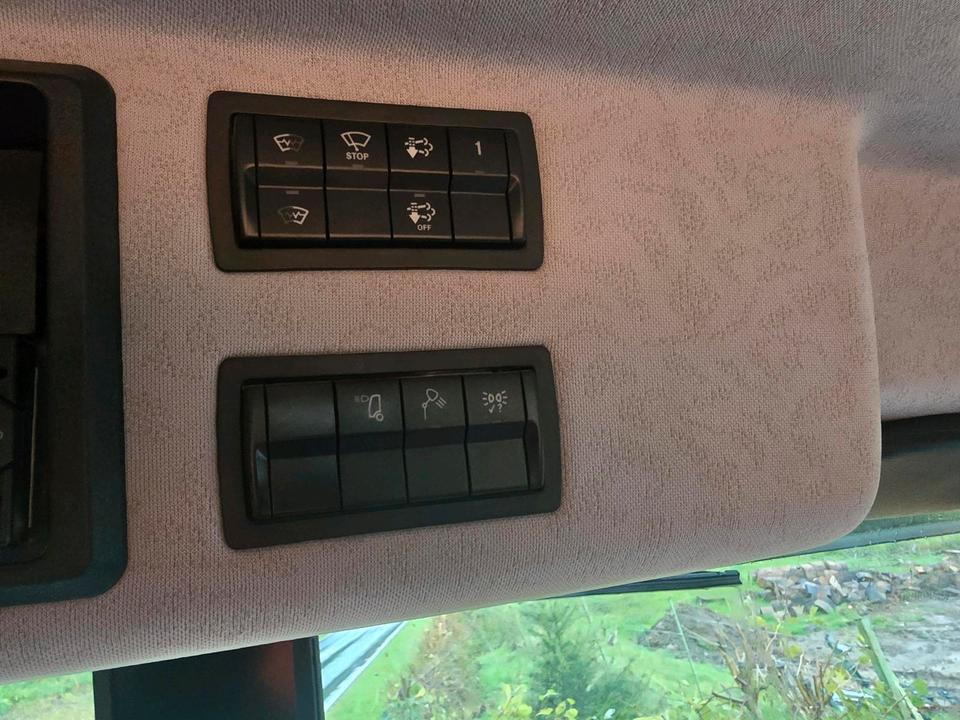 Municipal/ Special vehicle Unimog U 530 EAS Easy-Drive Variopilot U527 535 430 427 423 Mercedes-Benz 405: picture 14