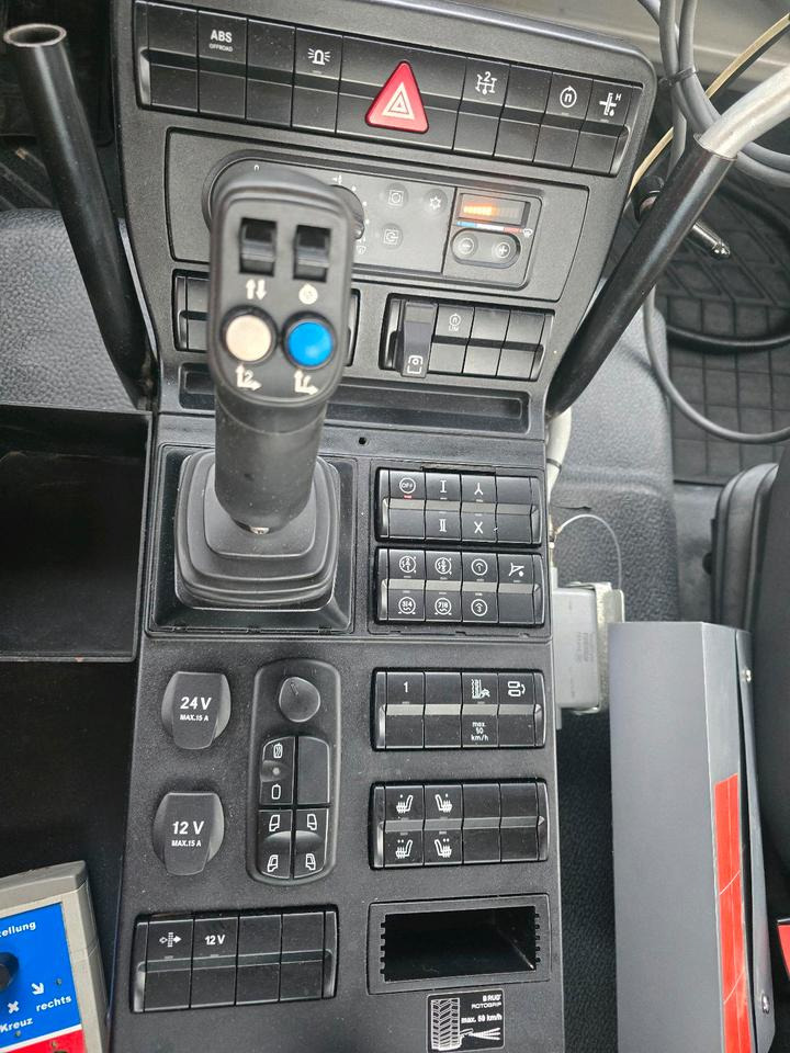 Municipal/ Special vehicle Unimog U 530 EAS Easy-Drive Variopilot U527 535 430 427 423 Mercedes-Benz 405: picture 17