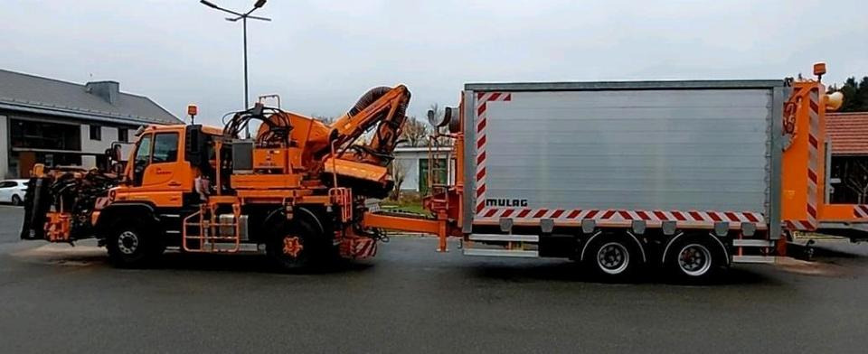 Unimog U527 mit Mulag Saugmähkombination SB 600 MFK 600 Abschiebewagen Mercedes-Benz Böschungsmäher Böschungsmulcher Hangmäher 530 U 527 535 430 405 427 Abschieber Mähanhänger Dücker - Municipal/ Special vehicle: picture 4 Unimog U527 mit Mulag Saugmähkombination SB 600 MFK 600 Abschiebewagen Mercedes-Benz Böschungsmäher Böschungsmulcher Hangmäher 530 U 527 535 430 405 427 Abschieber Mähanhänger Dücker - Municipal/ Special vehicle: picture 4