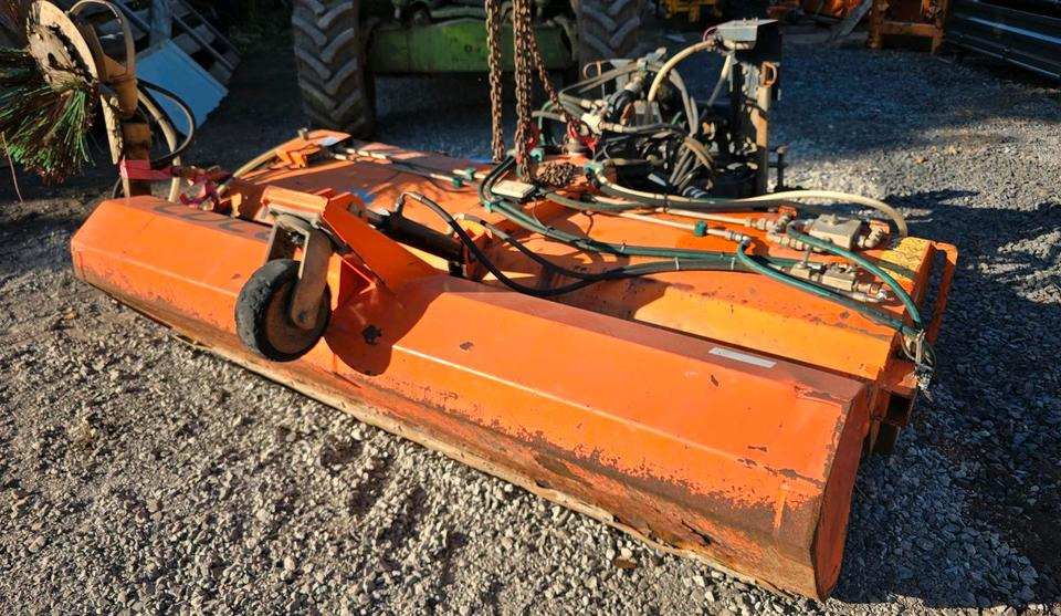 Broom Tuchel CDCL Kehrmaschine Straßenkehrmaschine Kehrbesen für Unimog 405 424 U 300 400 500 318 423 427 429 430 530 535 527 Mercedes-Benz Dücker SBM: picture 10