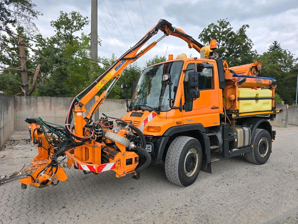 Unimog U400 2013 405/10 405/12 NKS-Z-UGN-43K Bluetec 5 Mercedes-Benz UGE UGN Mulag MKM700 Mähausleger Böschungsmäher Böschungsmulcher Küpper-Weisser IMS Salzstreuer - Snow removal vehicle: picture 1 Unimog U400 2013 405/10 405/12 NKS-Z-UGN-43K Bluetec 5 Mercedes-Benz UGE UGN Mulag MKM700 Mähausleger Böschungsmäher Böschungsmulcher Küpper-Weisser IMS Salzstreuer - Snow removal vehicle: picture 1