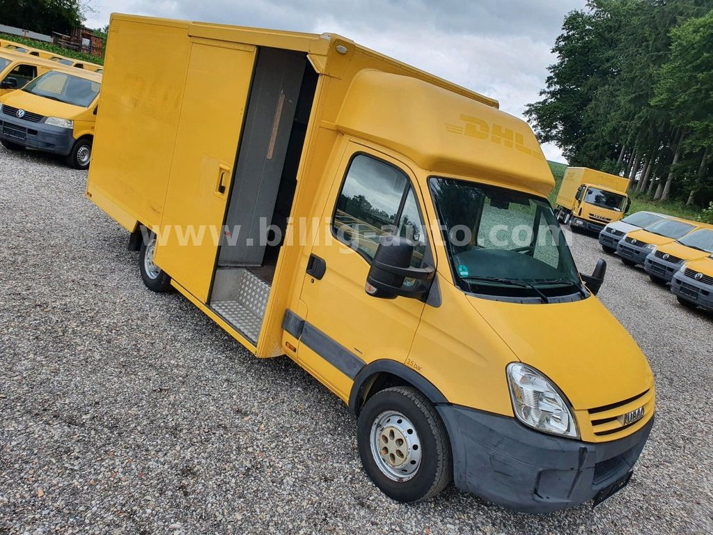Iveco Daily 1.Hand*EU4* Regale Integralkoffer DHL POST - Panel van: picture 1 Iveco Daily 1.Hand*EU4* Regale Integralkoffer DHL POST - Panel van: picture 1