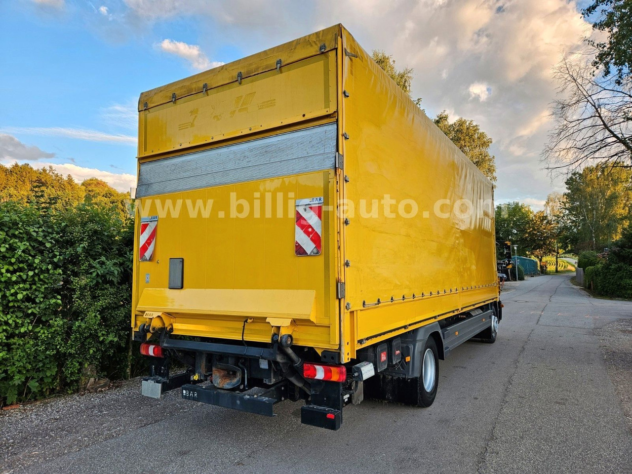 Curtainsider truck Mercedes-Benz Atego 1327 L * BREMS/SPUR-ASS*DIFF.*LBW*AHK*7.2m: picture 6