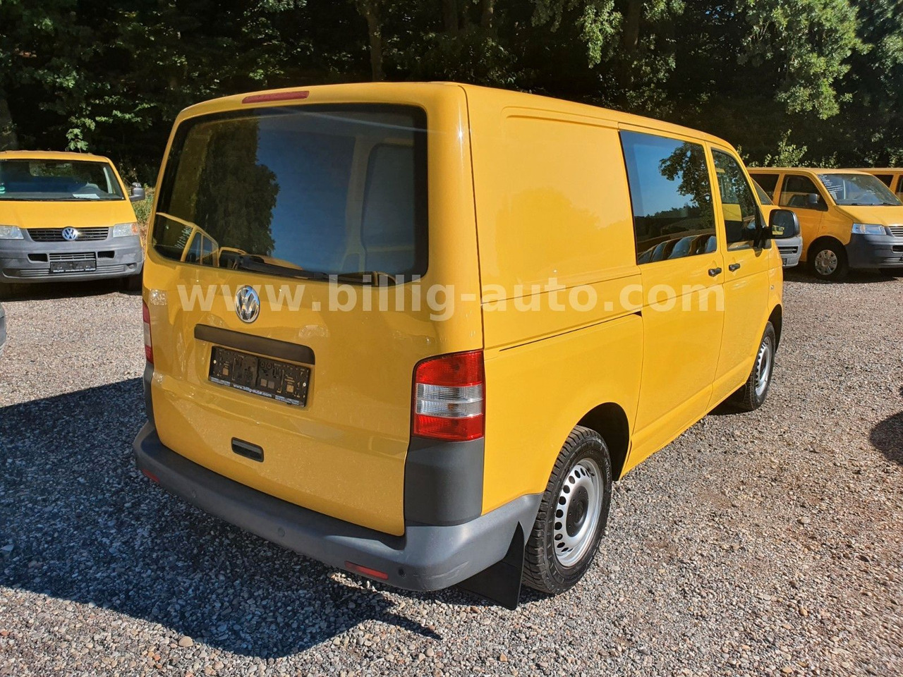 Volkswagen T5 Transporter 2.0TDI EU5*2xSchiebetüre*1.Hand* - Car: picture 5 Volkswagen T5 Transporter 2.0TDI EU5*2xSchiebetüre*1.Hand* - Car: picture 5
