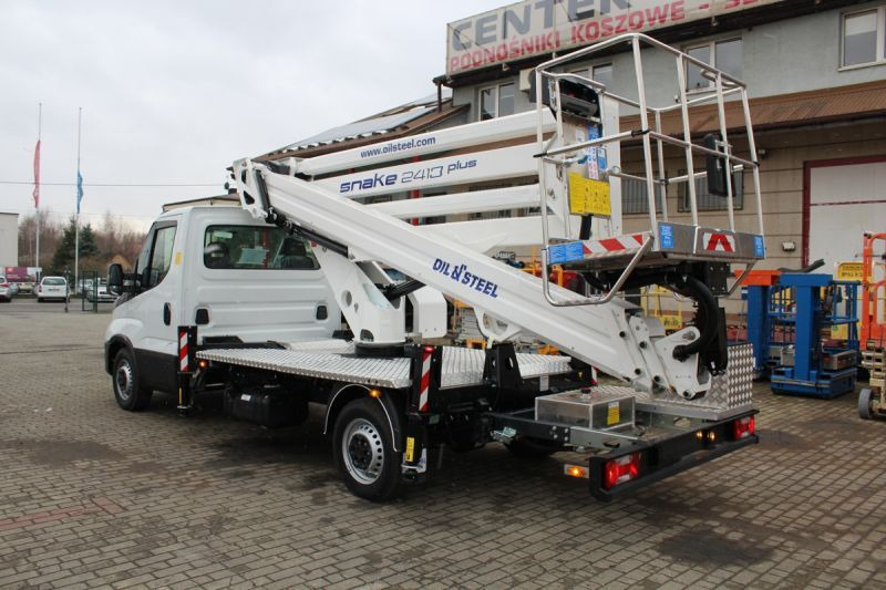 Oil&Steel Snake 2413 Plus 24 m zamontowany na Iveco 35S14H - Truck mounted aerial platform: picture 4 Oil&Steel Snake 2413 Plus 24 m zamontowany na Iveco 35S14H - Truck mounted aerial platform: picture 4