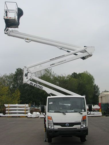Oil&Steel Snake 2612 Plus podnośnik koszowy 26 m zamontowany na Nissan Cabstar - Truck mounted aerial platform: picture 2 Oil&Steel Snake 2612 Plus podnośnik koszowy 26 m zamontowany na Nissan Cabstar - Truck mounted aerial platform: picture 2