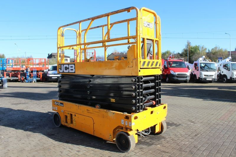 Podnośnik nożycowy elektryczny 16 m JCB S4550E - Scissor lift: picture 2 Podnośnik nożycowy elektryczny 16 m JCB S4550E - Scissor lift: picture 2