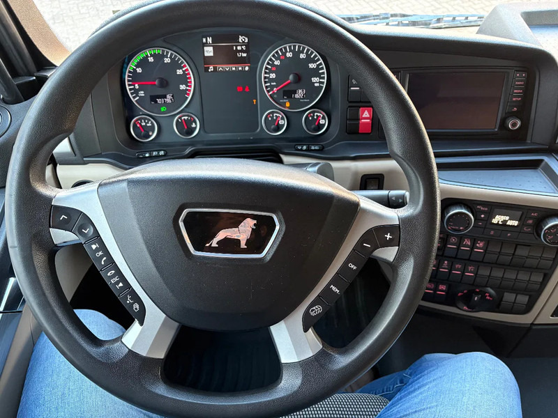 MAN TGX 18.500 4x2 / YEAR 2019 / RETARDER / - Tractor unit: picture 2 MAN TGX 18.500 4x2 / YEAR 2019 / RETARDER / - Tractor unit: picture 2