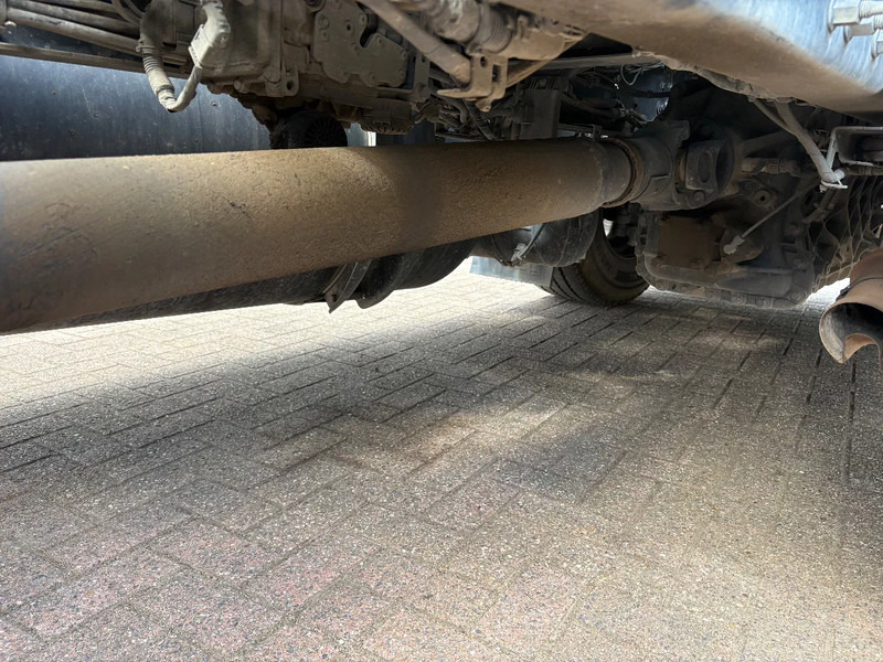 Volvo FH 500 / DUAL CLUCH / DYNAMIC STEERING / LUCHTGEVEERD CHASSIS / - Tractor unit: picture 5 Volvo FH 500 / DUAL CLUCH / DYNAMIC STEERING / LUCHTGEVEERD CHASSIS / - Tractor unit: picture 5