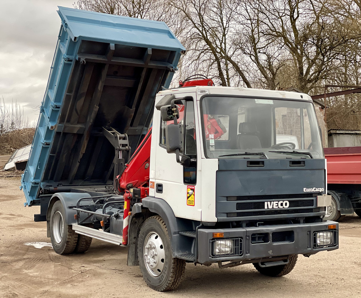 IVECO EUROCARGO - Crane truck: picture 2 IVECO EUROCARGO - Crane truck: picture 2
