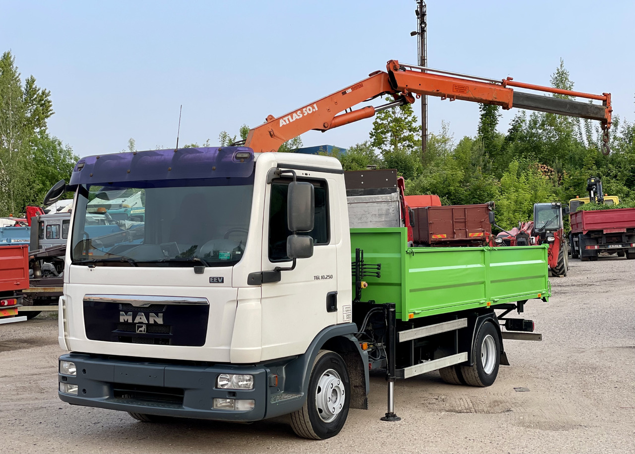 MAN TGL - Crane truck: picture 3 MAN TGL - Crane truck: picture 3
