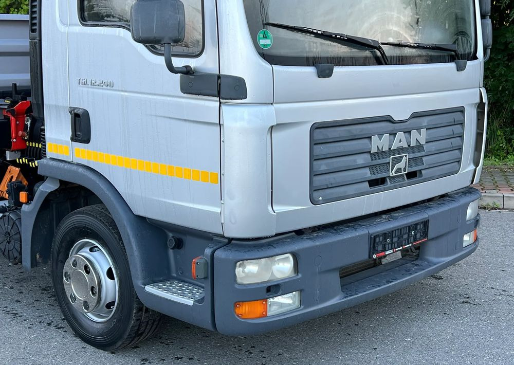 MAN MAN TGL 12-240 Kiper Wywrotka 4x2 Kran PALFINGER PK 12500 BARDZO DOBRY STAN - Tipper: picture 3 MAN MAN TGL 12-240 Kiper Wywrotka 4x2 Kran PALFINGER PK 12500 BARDZO DOBRY STAN - Tipper: picture 3